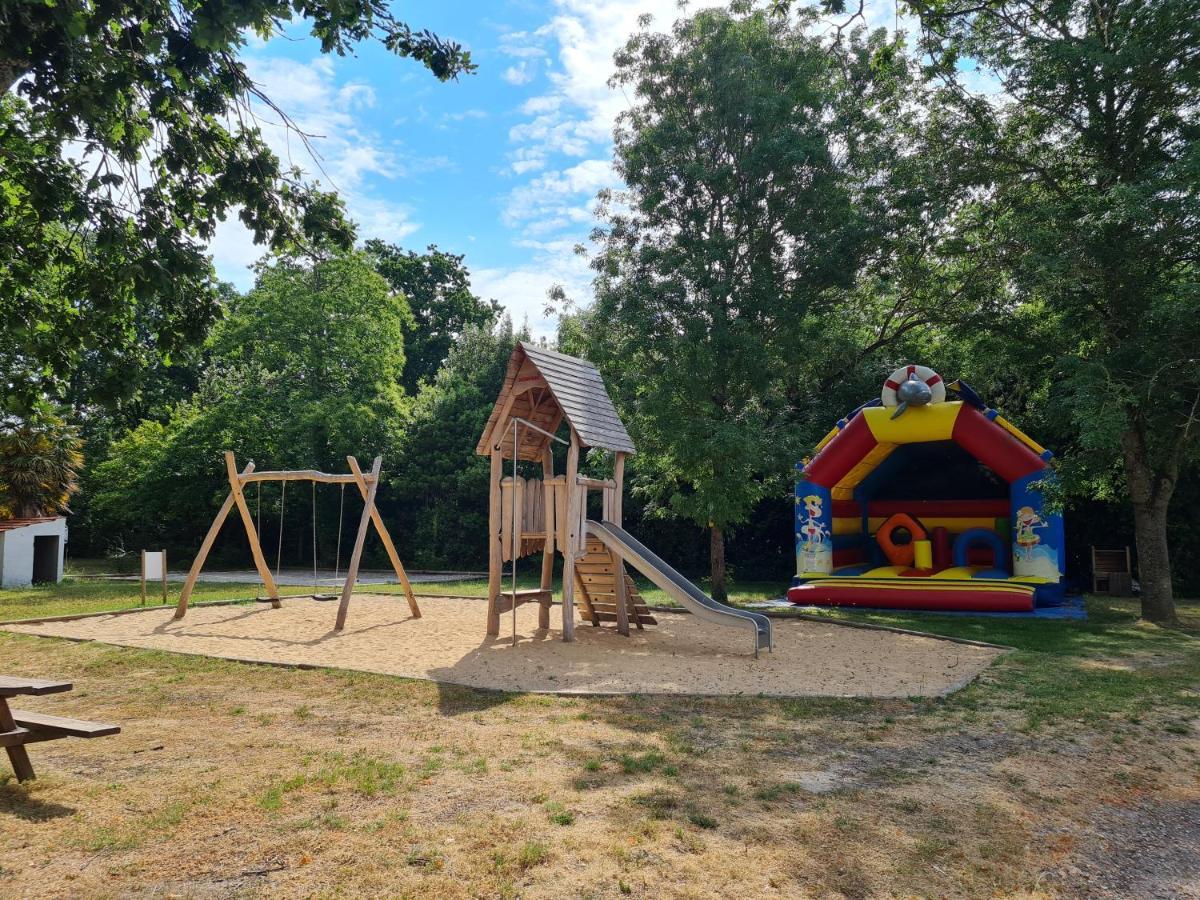 Camping Fleur d'Oleron Saint-Pierre-d'Oleron Eksteriør bilde